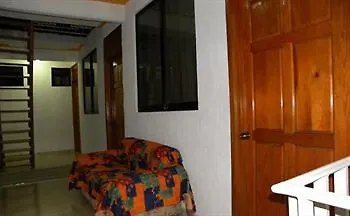 Victoria 2* Zihuatanejo
